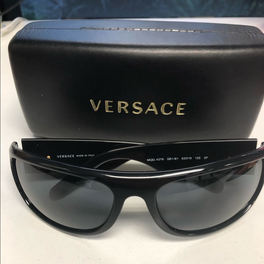 AUTHENTIC VERSACE POLARIZED SUNGLASSES